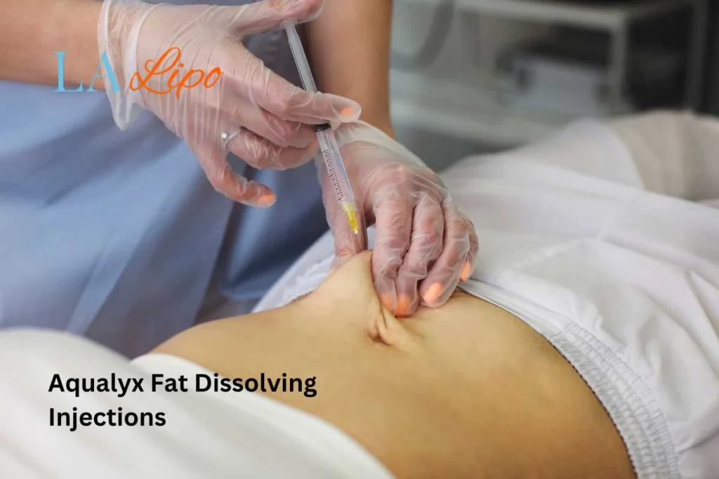 woman having fat dissolving injections Thame in the stomach